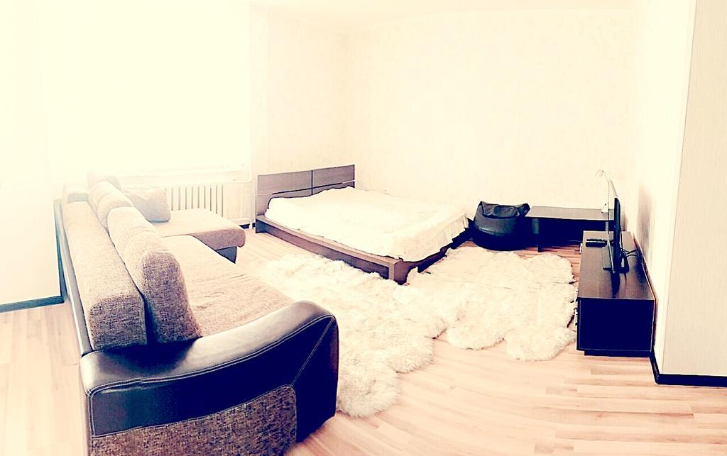 Apartment On Sauran Str Center 阿斯坦纳 外观 照片